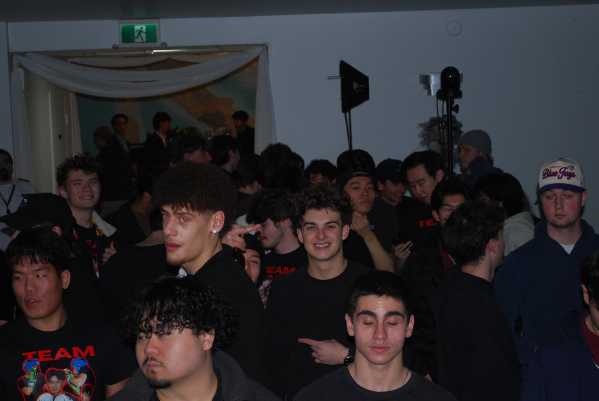 Attendees filling the venue at FFAC fight night